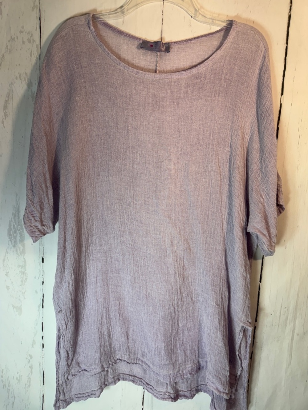 Lavender Tina Stephen’s Linen-Cotton blend round Neck blouse made with n Italy